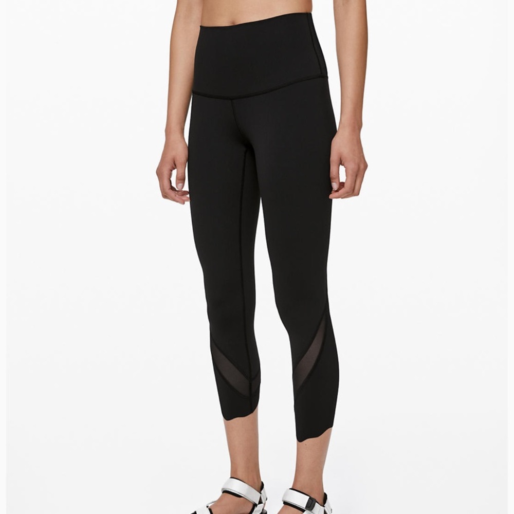 Scalloped lululemon leggings